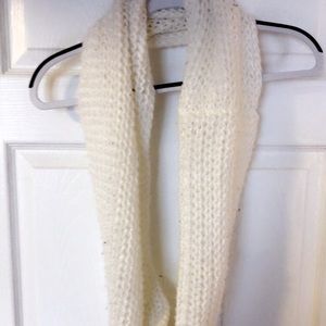 Fleece White Scarf